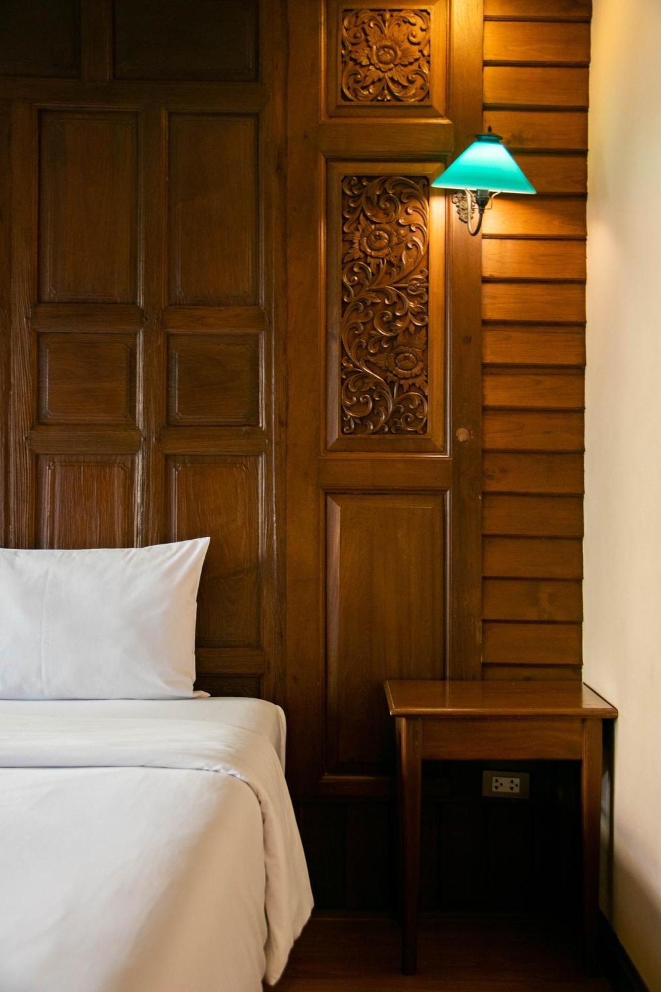 Lamphu Tree House Boutique Hotel Bangkok Ngoại thất bức ảnh